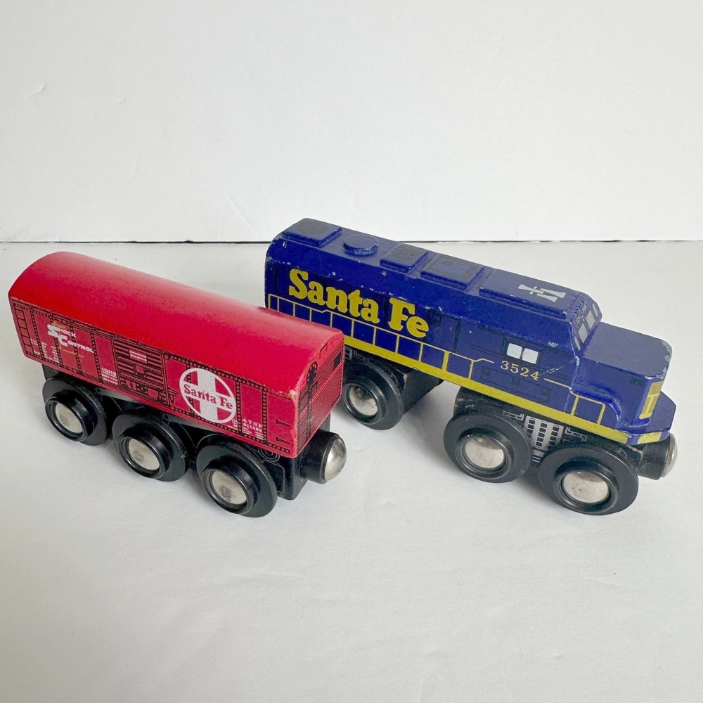 Lionel Heritage‎ Series Wooden Train Engine & Car Maxim Enterprise Santa Fe 3524